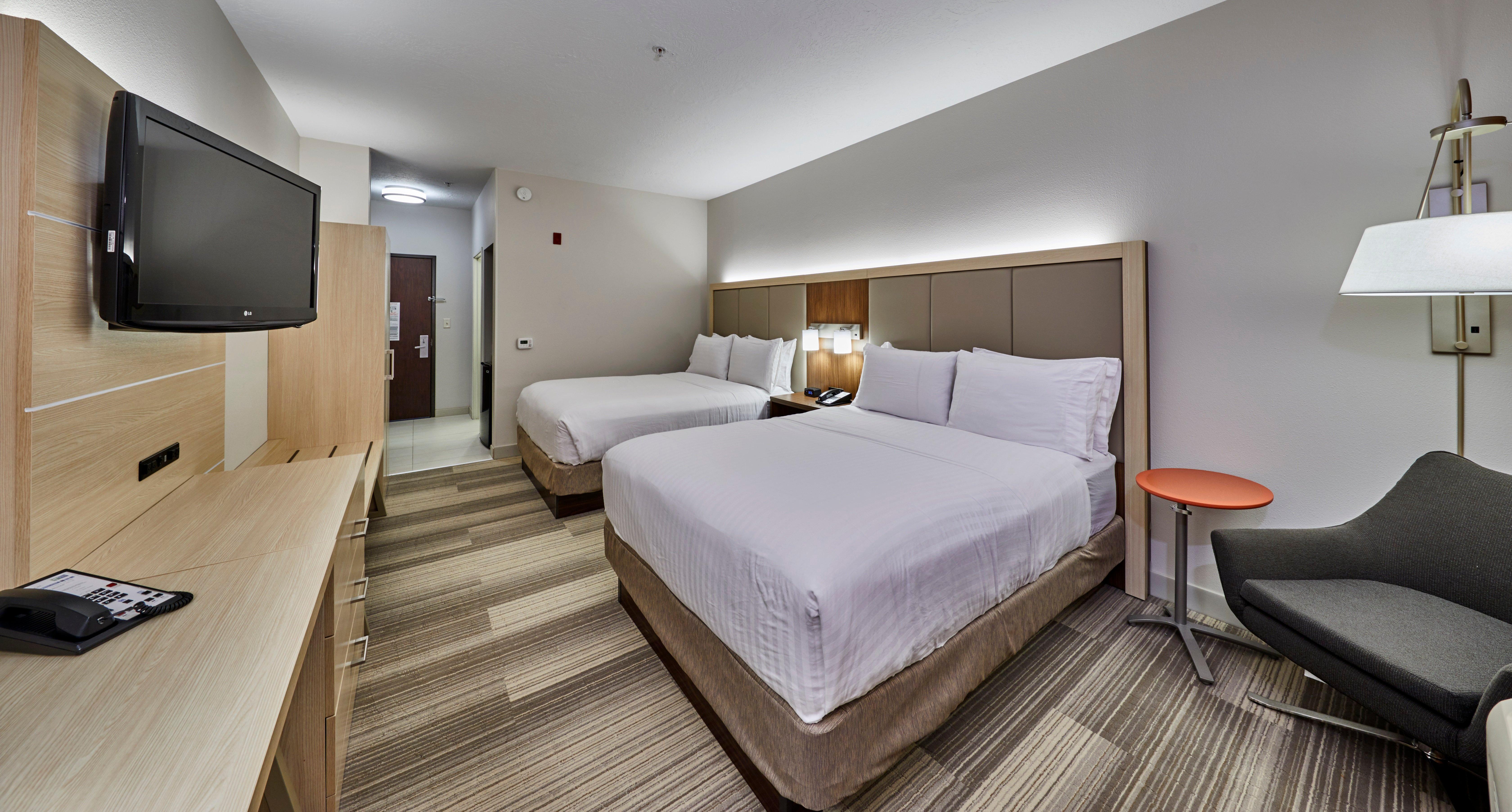 Holiday Inn Express Hotel & Suites Medford-Central Point By Ihg Bagian luar foto